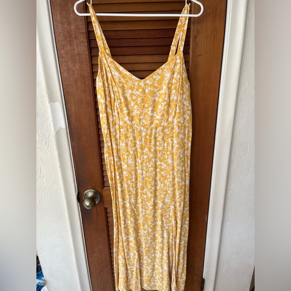 Yellow and white floral midi dress XL